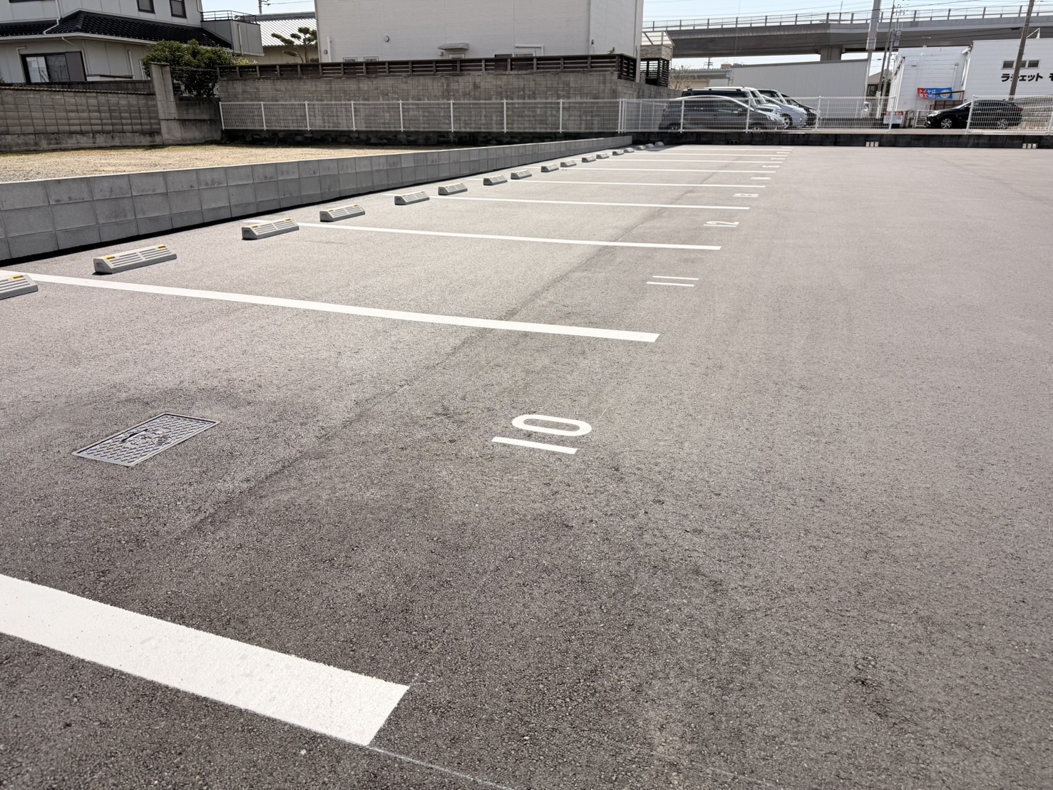 駐車場舗装・ライン工事
