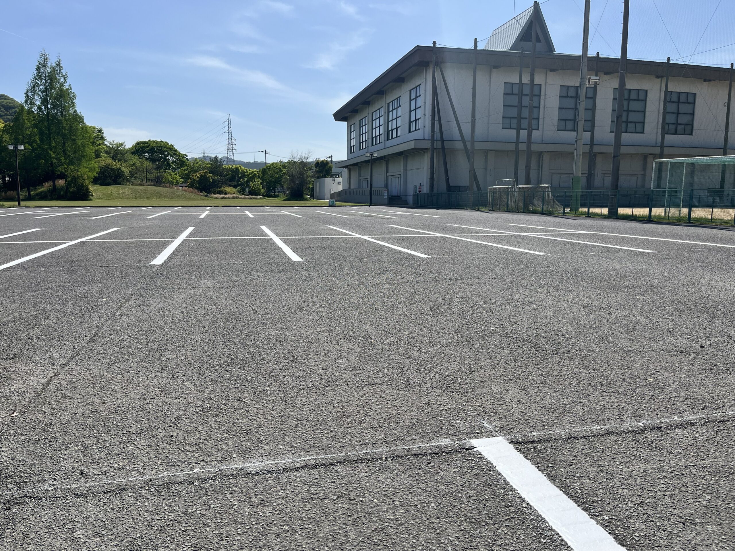 大型駐車場ライン修繕